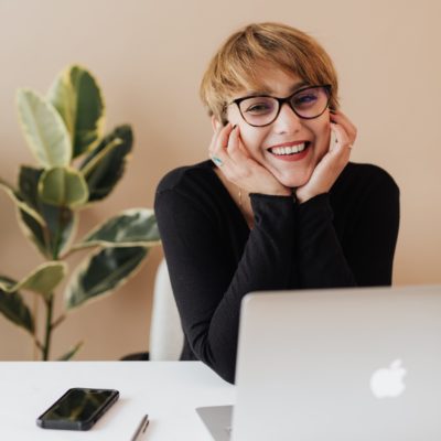 https://www.sylvain-seyrig-coach.fr/wp-content/uploads/2021/05/pexels-karolina-grabowska-4467687-scaled-400x400.jpg